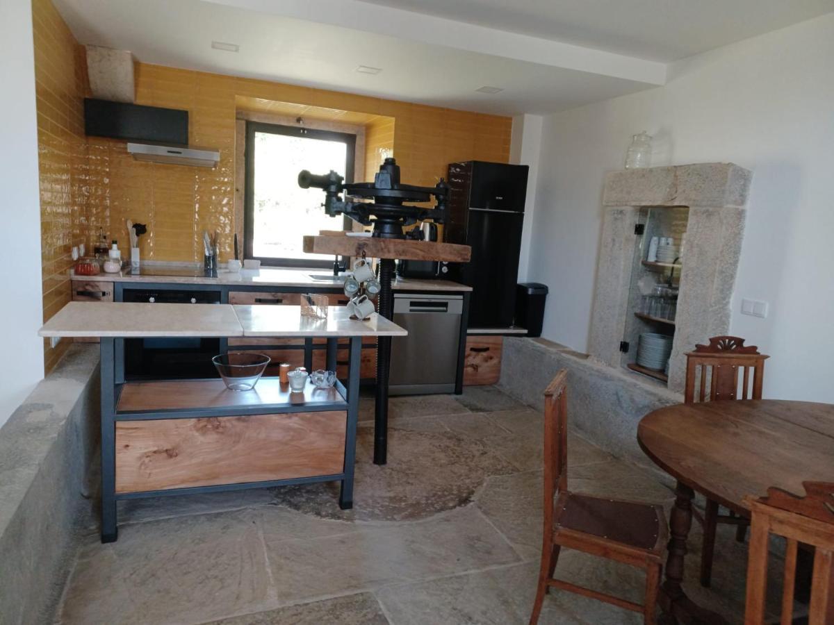 Adega Residencias Artisticas - Perto De Lisboa Almargem  Buitenkant foto